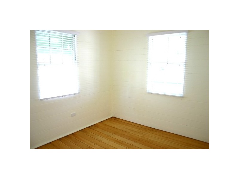 24 Larnach Street, Allenstown QLD 4700