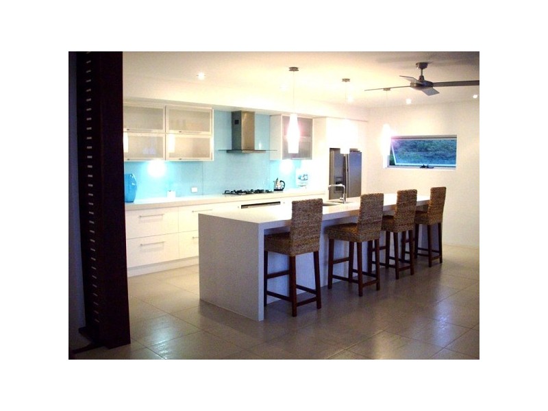 8 Hermes Street, Yeppoon QLD 4703
