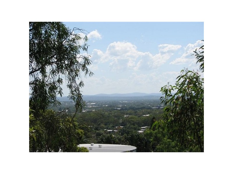 9 Hansen Street, Frenchville QLD 4701