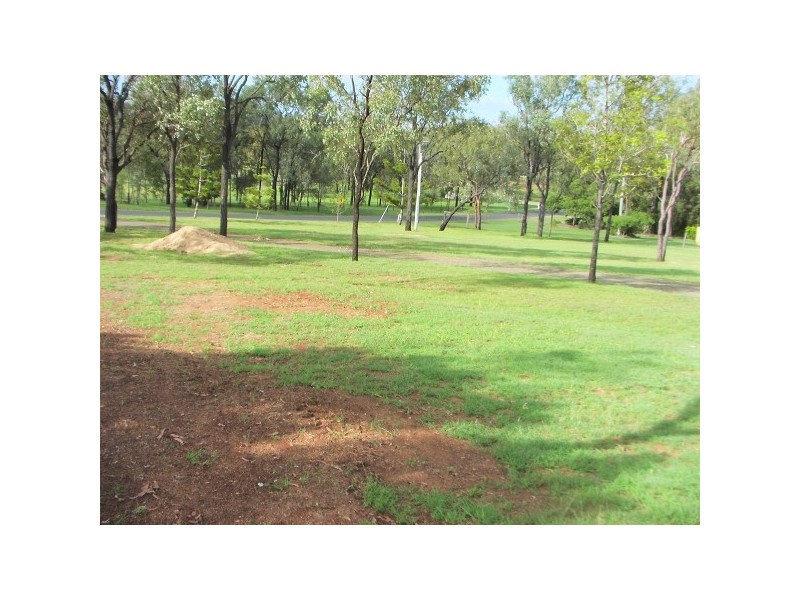 27 Angela Road, Rockyview QLD 4701