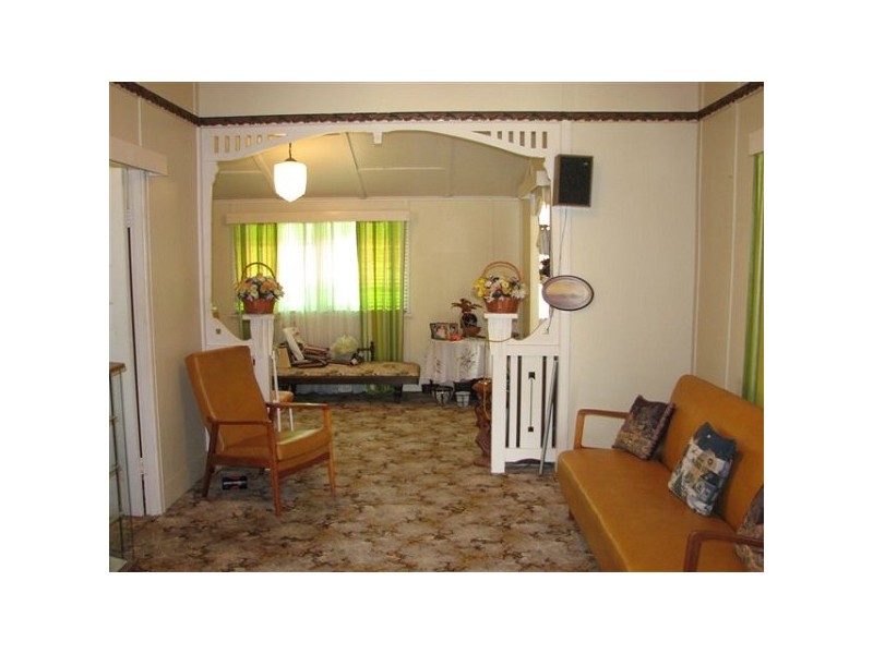 132 Nobbs Street, Berserker QLD 4701