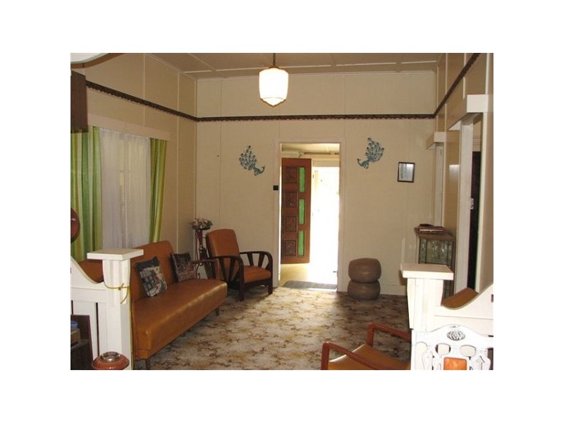 132 Nobbs Street, Berserker QLD 4701