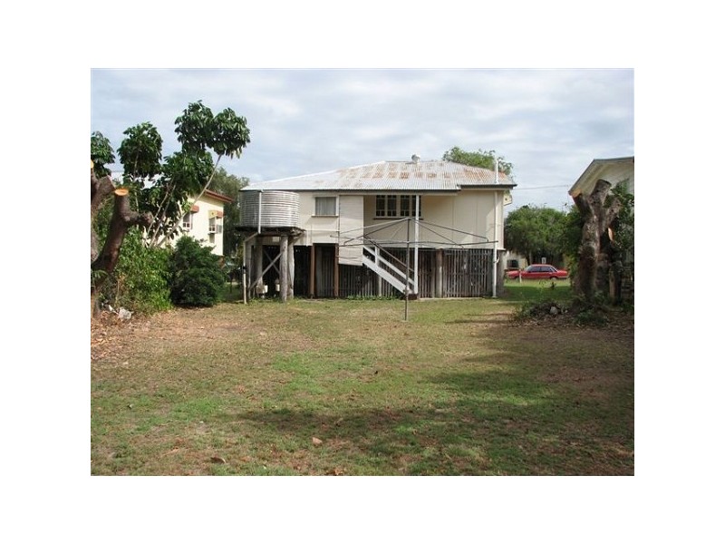 132 Nobbs Street, Berserker QLD 4701