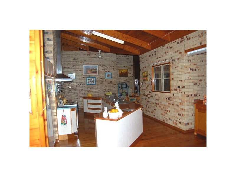 382 Cawarral Road, Cawarral QLD 4702