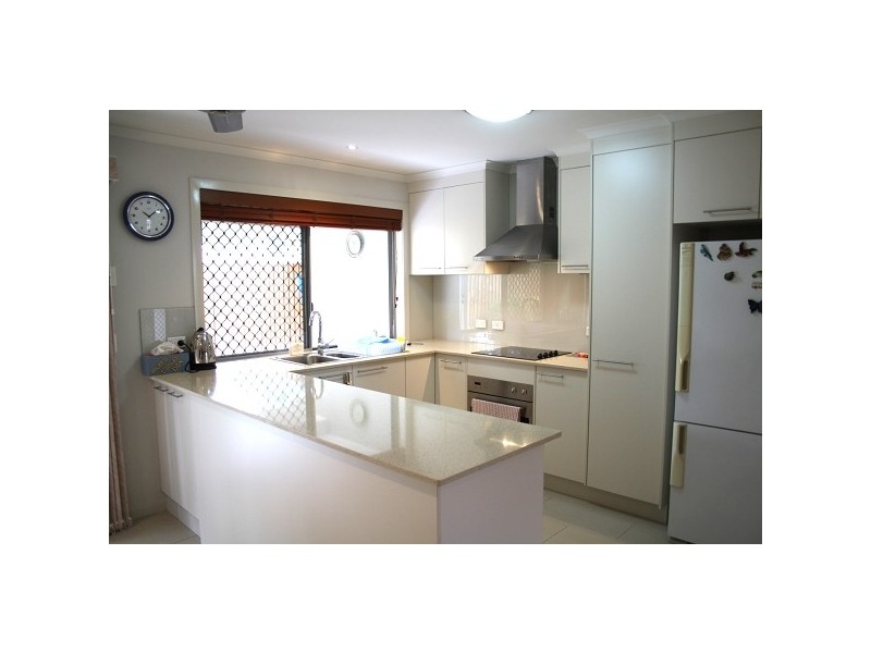 3 / 75 Edington Street, Berserker QLD 4701