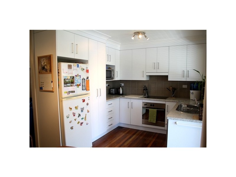 5 Buntain Street, Kawana QLD 4701