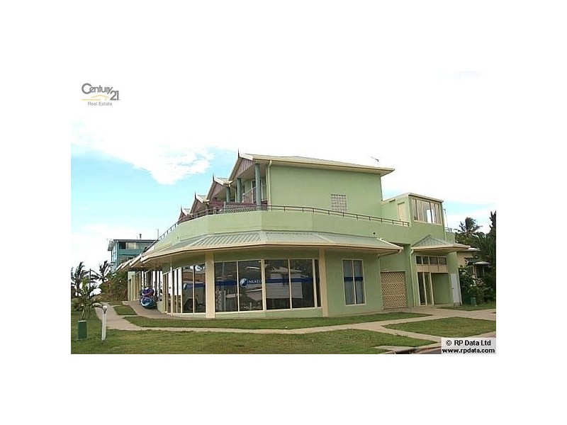 1 – 4 Barry Street, Yeppoon QLD 4703
