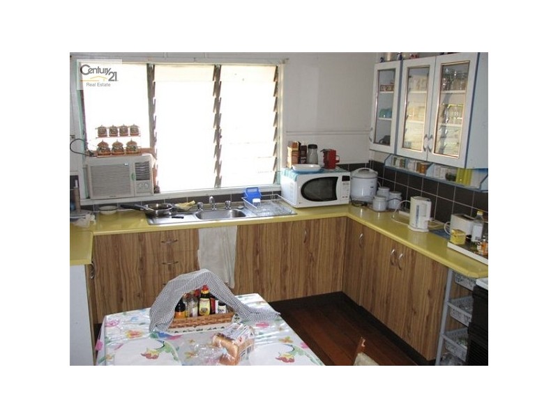 102 Denison Street, Rockhampton City QLD 4700