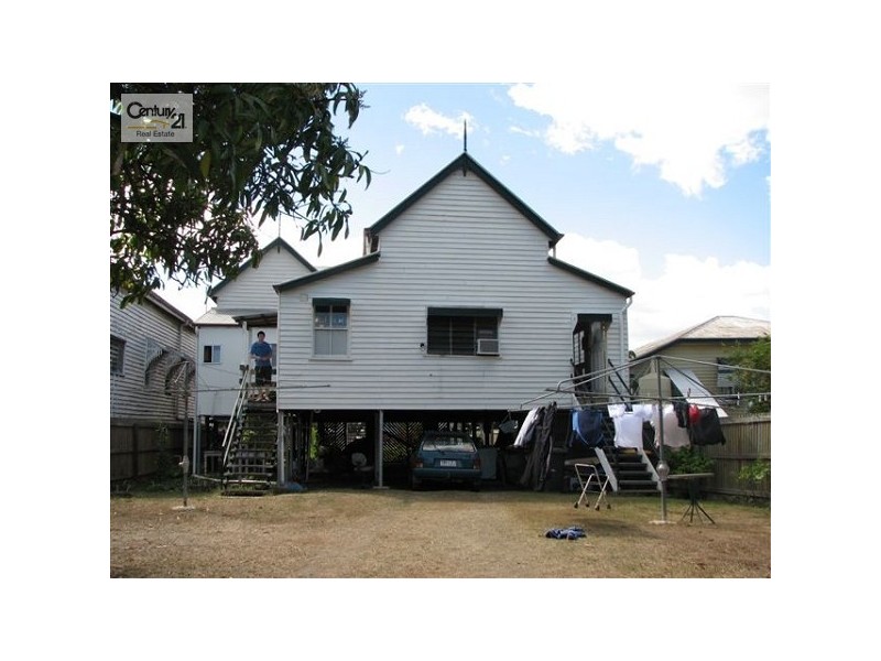 102 Denison Street, Rockhampton City QLD 4700