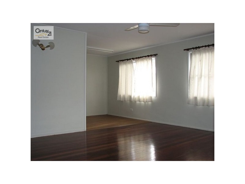67 Alexandra Street, Park Avenue QLD 4701