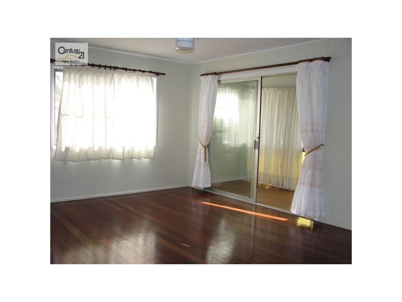 67 Alexandra Street, Park Avenue QLD 4701