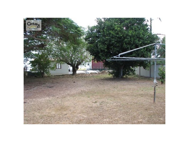 67 Alexandra Street, Park Avenue QLD 4701