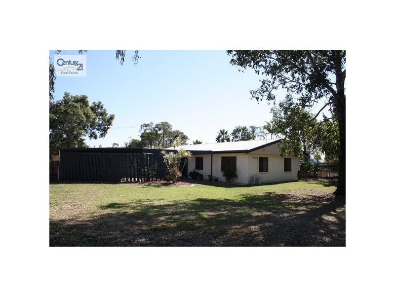 8 Rutherford Street, Kawana QLD 4701