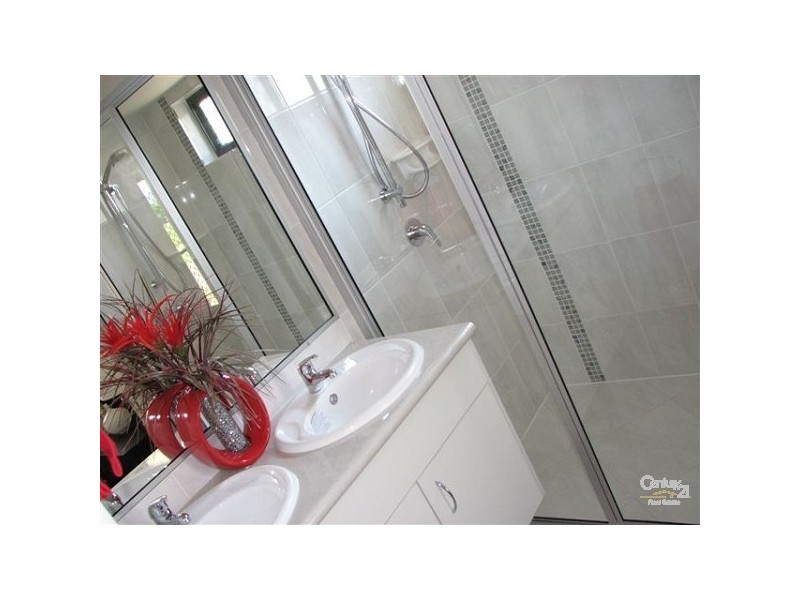 49 Lillypilly Ave, Gracemere QLD 4702