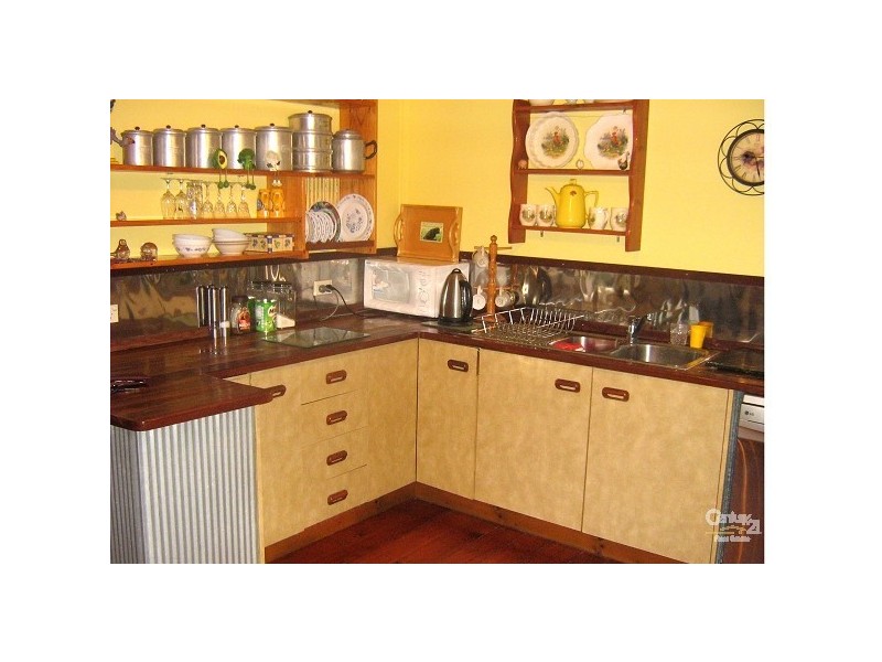 28 Verney Street, West Rockhampton QLD 4700