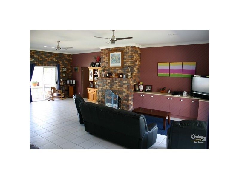 77 Neilsen Avenue, Glenlee QLD 4711