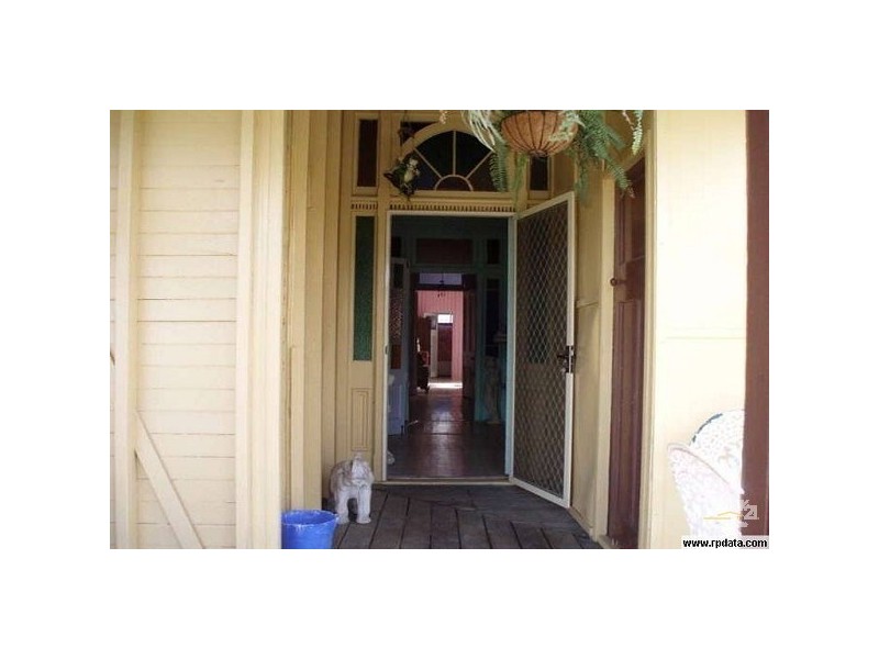 102 Denison Street, Rockhampton City QLD 4700