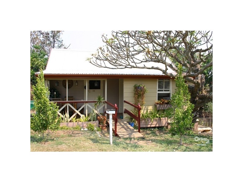 36 Gordon Street, Mount Morgan QLD 4714