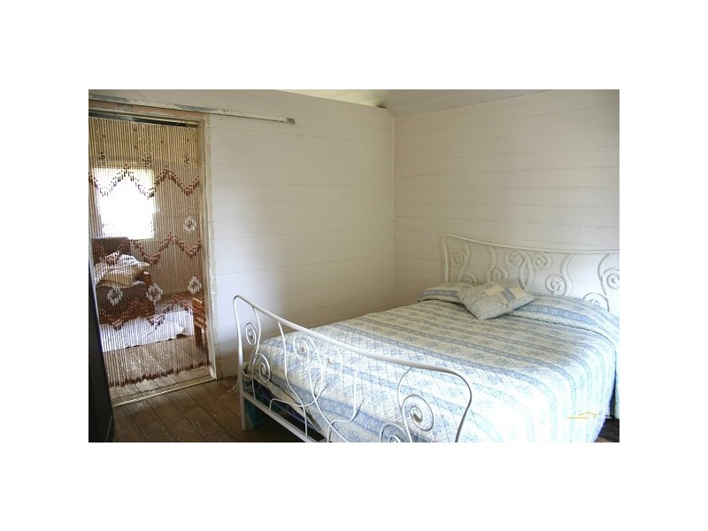 36 Gordon Street, Mount Morgan QLD 4714