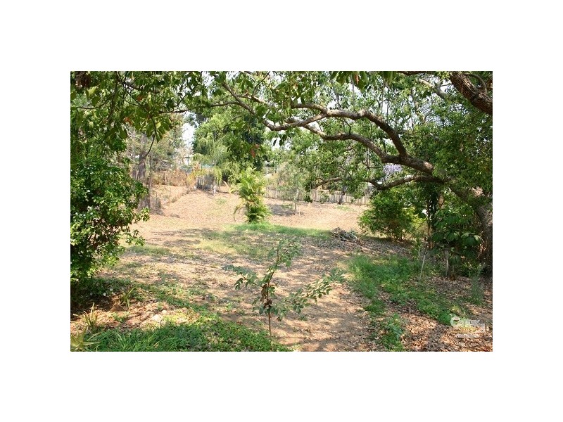 36 Gordon Street, Mount Morgan QLD 4714