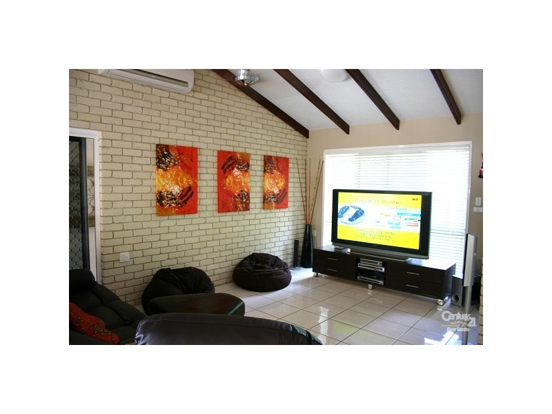 4 Whiteley Street, Frenchville QLD 4701