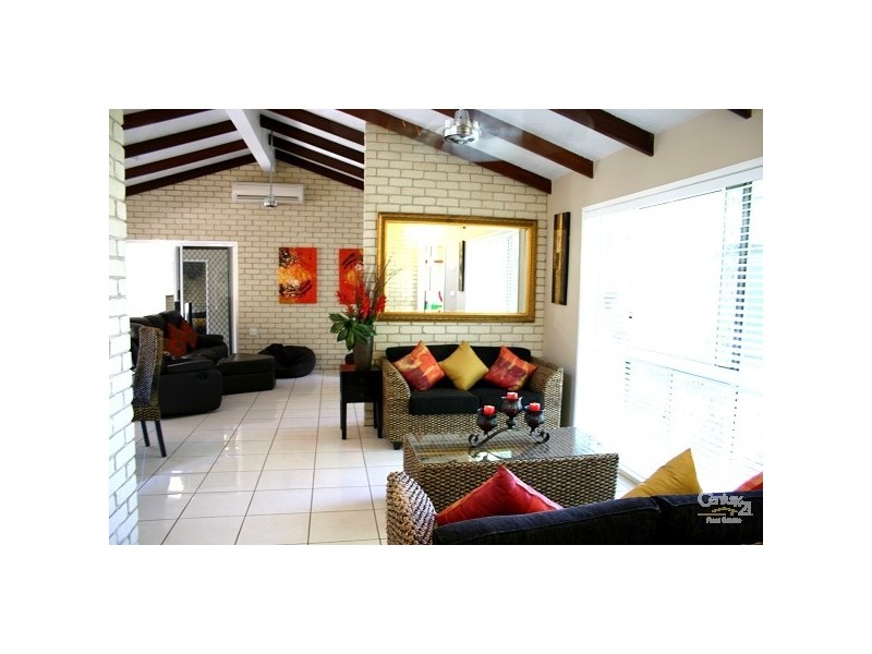 4 Whiteley Street, Frenchville QLD 4701