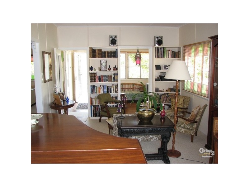 53 Hall Street, Mount Morgan QLD 4714