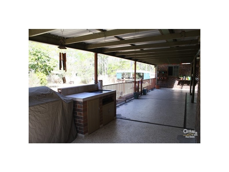 33 Rhys Avenue, The Caves QLD 4702