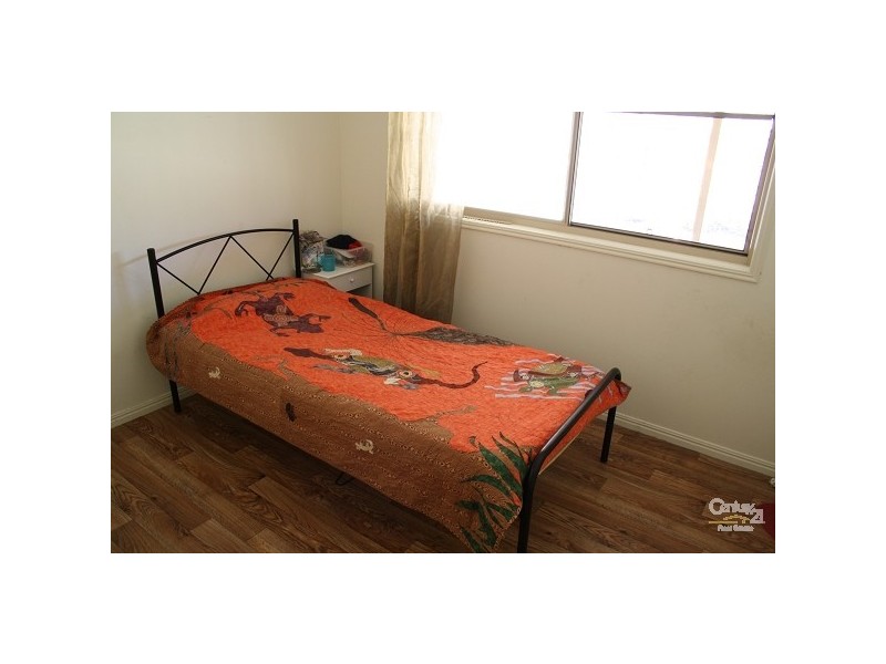 1018 Belmont Road, Glendale QLD 4711