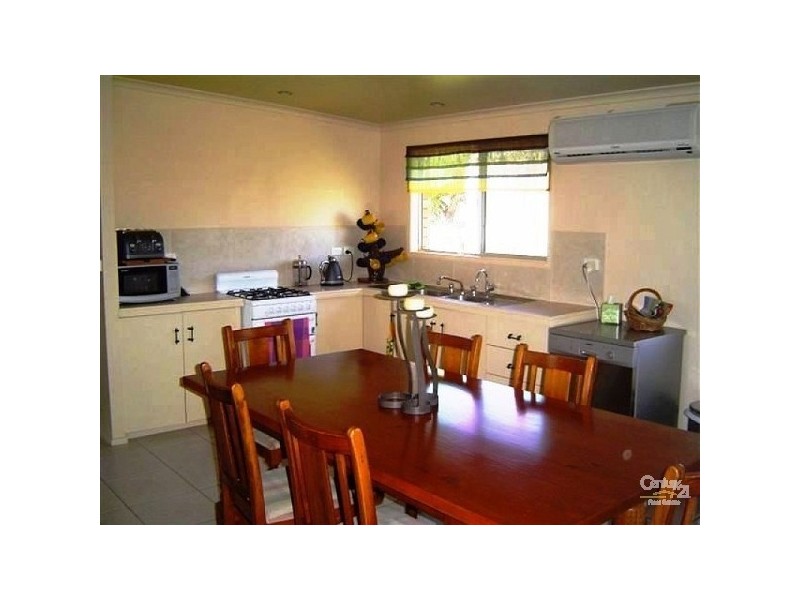 45 Ski Gardens Road, Alton Downs QLD 4702