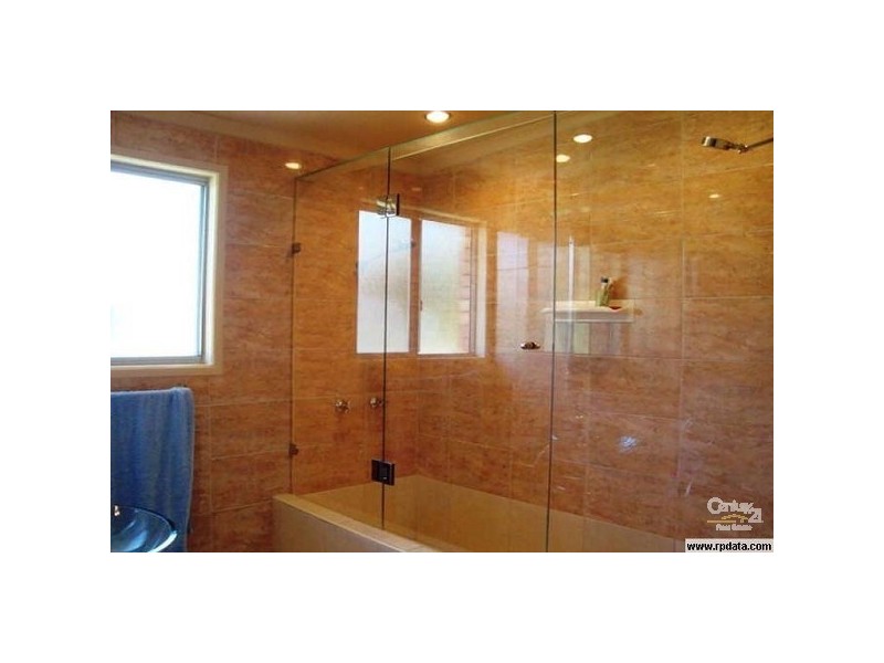 45 Ski Gardens Road, Alton Downs QLD 4702