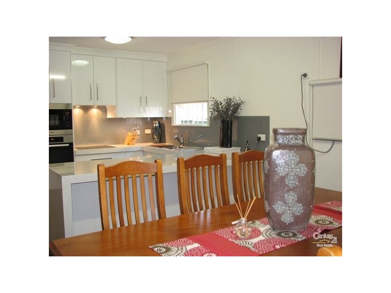 81 Armstrong Street, Berserker QLD 4701