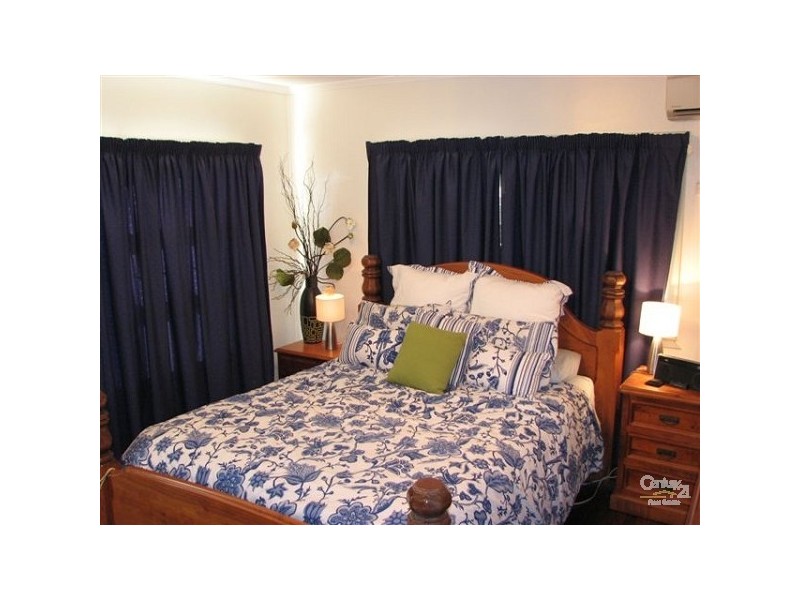 81 Armstrong Street, Berserker QLD 4701