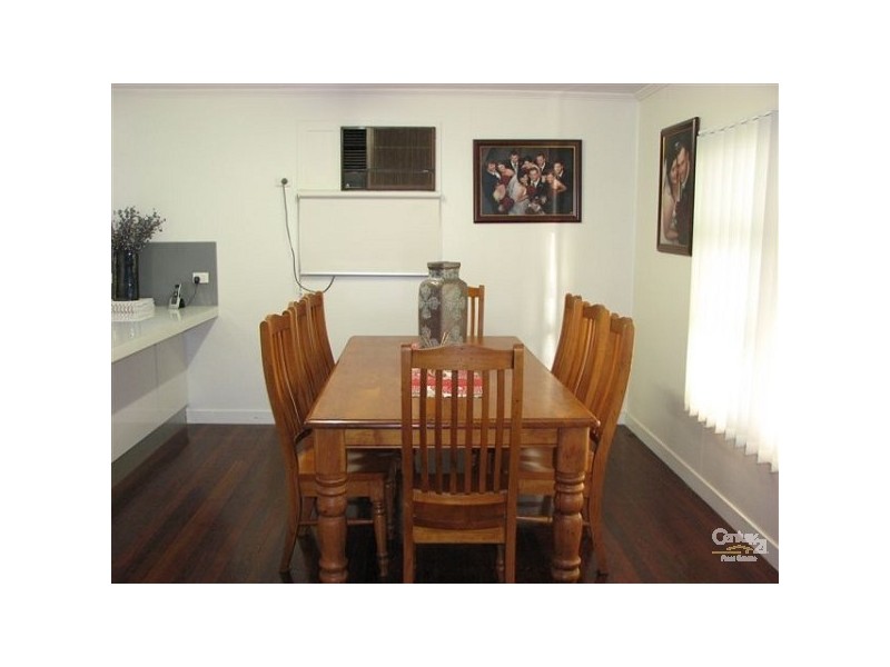 81 Armstrong Street, Berserker QLD 4701