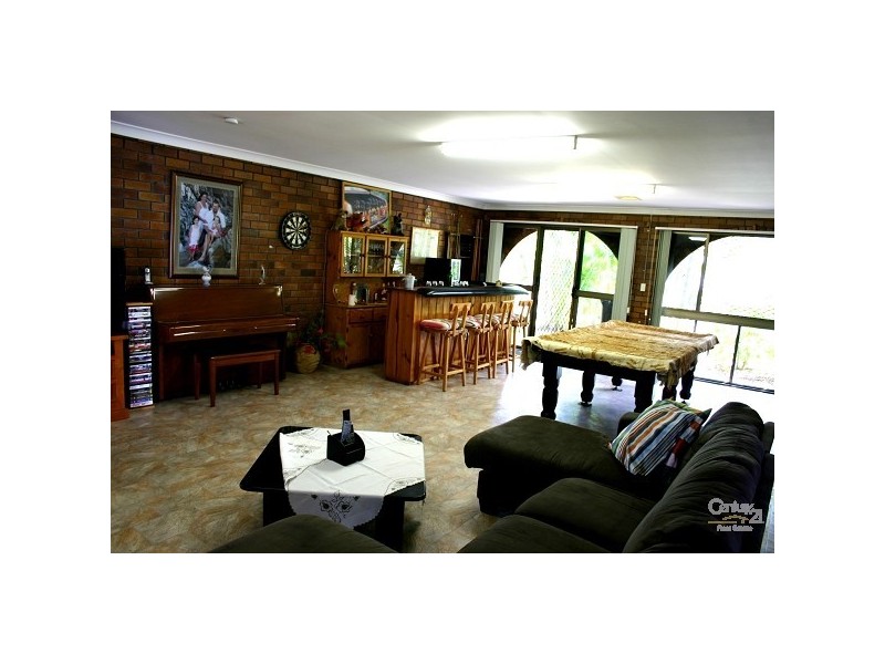 8 Rodger Street, Park Avenue QLD 4701