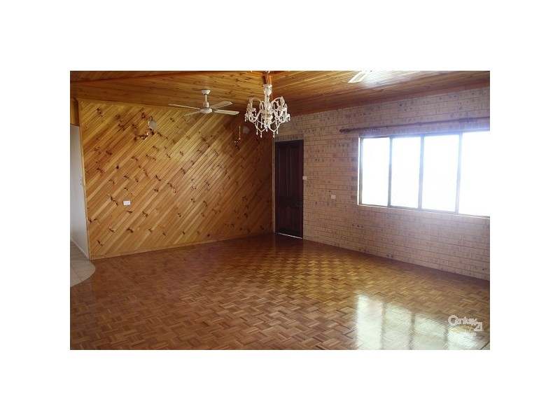 177 Cooper Street, Koongal QLD 4701