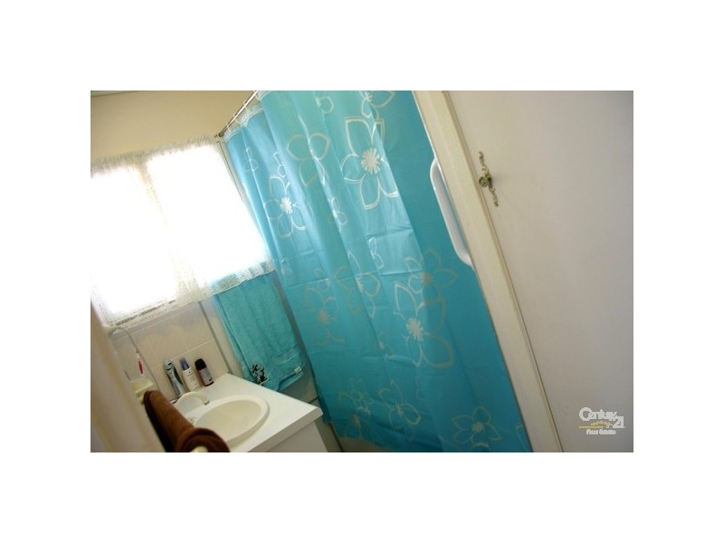 37 Stickley Street, West Rockhampton QLD 4700