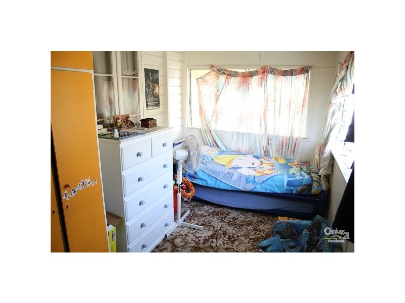 34 Caroline Street, Allenstown QLD 4700