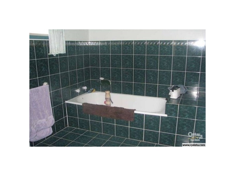 4/24 Forbes Ave, Frenchville QLD 4701