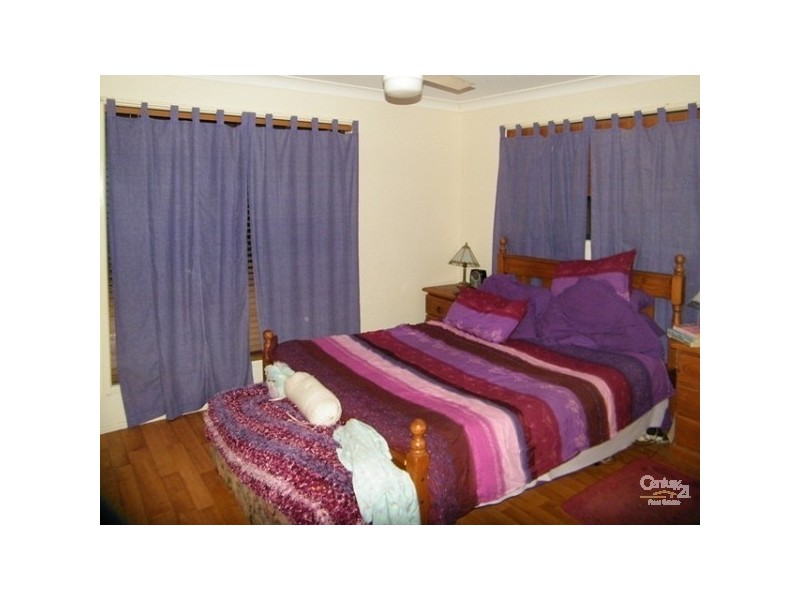 33 Armstrong Road, Pacific Heights QLD 4703