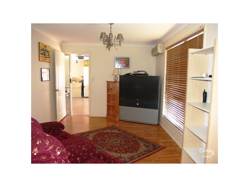 33 Armstrong Road, Pacific Heights QLD 4703