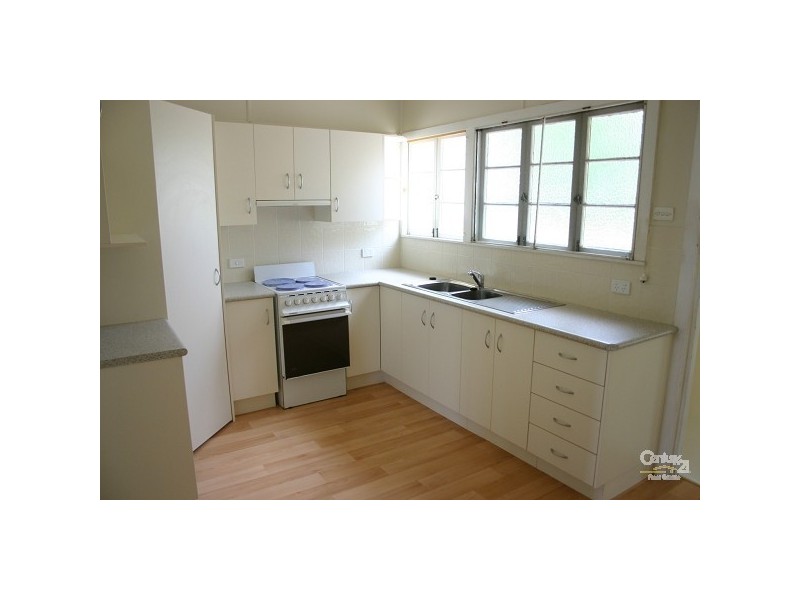 17 Millroy Street, Wandal QLD 4700