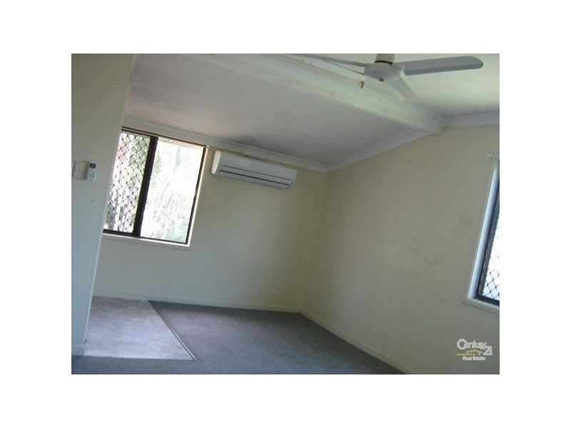 12 Musgrave Street, Berserker QLD 4701