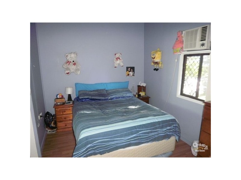 12 Main Street, Park Avenue QLD 4701