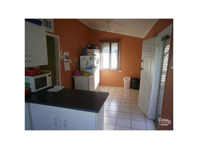 12 Main Street, Park Avenue QLD 4701