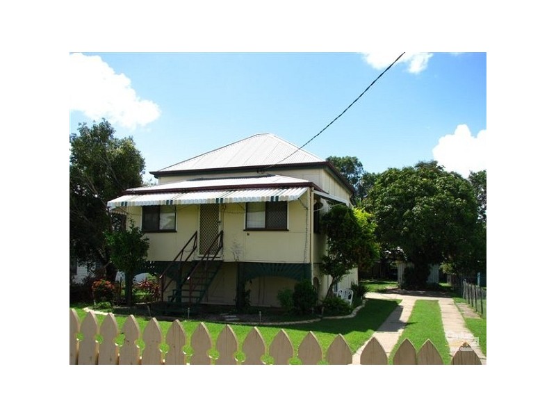 12 Main Street, Park Avenue QLD 4701