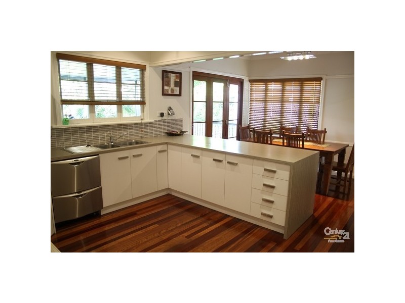 24 Heath Street, Wandal QLD 4700