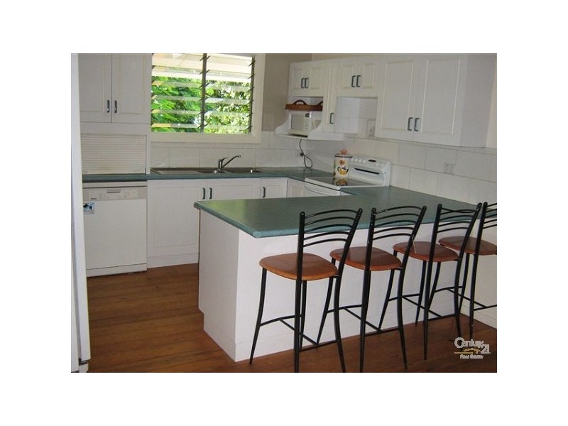 26 Medcraf Street, Park Avenue QLD 4701