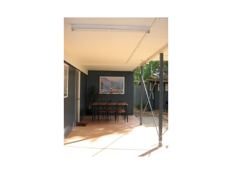 26 Medcraf Street, Park Avenue QLD 4701