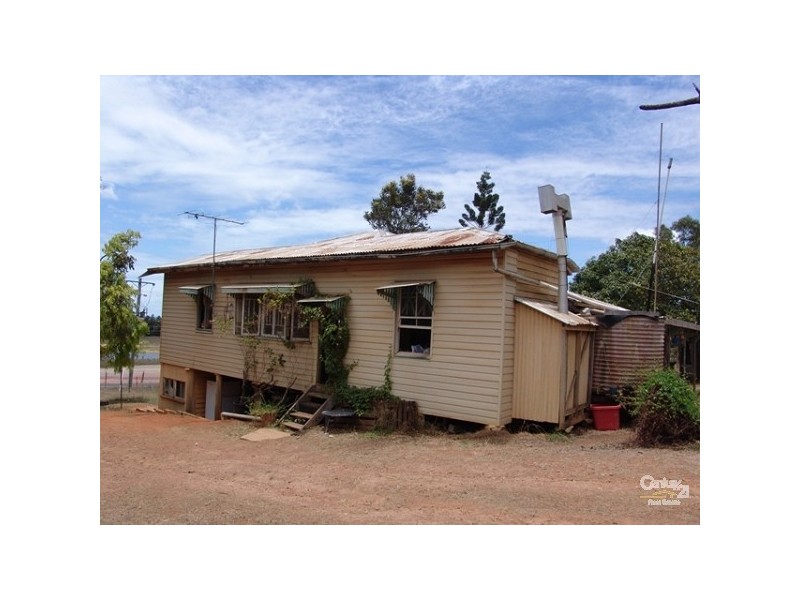 2427 Emu Park Road, Coowonga QLD 4702